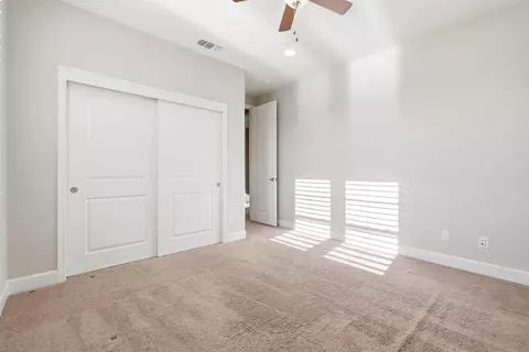 Bedroom - 1472 Bicker Cir, Folsom, CA 95630 photo 9 of 13