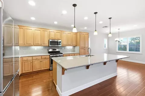 Kitchen - 1472 Bicker Cir, Folsom, CA 95630 photo 4 of 4