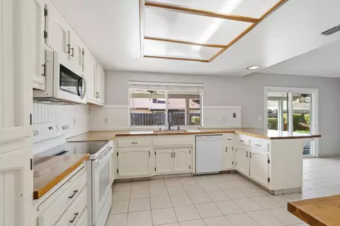 Kitchen - 2712 Floyd Ave, Modesto, CA 95355 photo 1 of 4