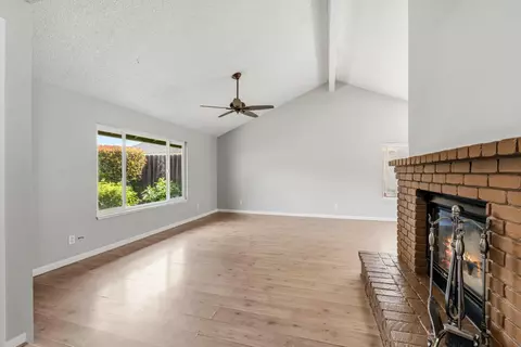 Living - 2712 Floyd Ave, Modesto, CA 95355 photo 4 of 9