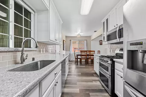 Kitchen - 3219 Smathers Way, Carmichael, CA 95608 photo 2 of 2