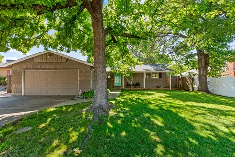 Exterior - 3219 Smathers Way, Carmichael, CA 95608 photo 12 of 13