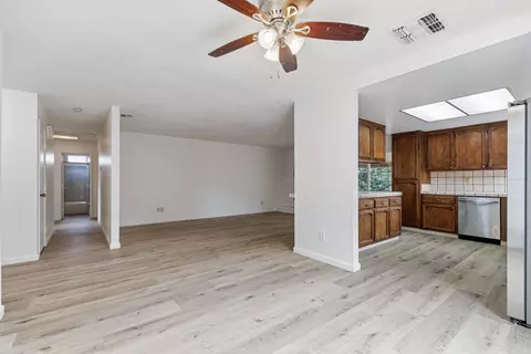1124 Speer Dr, Modesto, CA 95358 photo 5