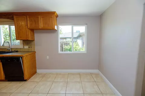 Other - 825 Wheatley Ave, Modesto, CA 95351 photo 3 of 5