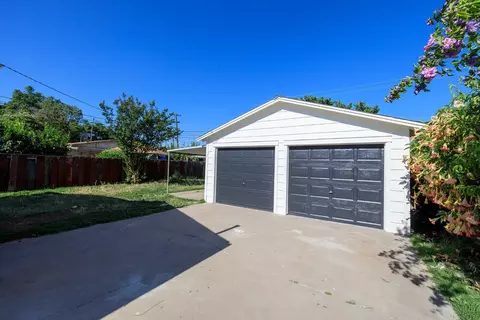 Other - 825 Wheatley Ave, Modesto, CA 95351 photo 2 of 5