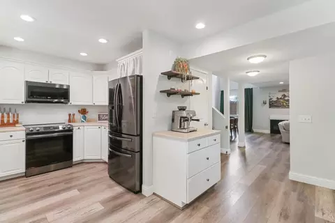 5233 Lake Knoll Ln, Fair Oaks, CA 95628