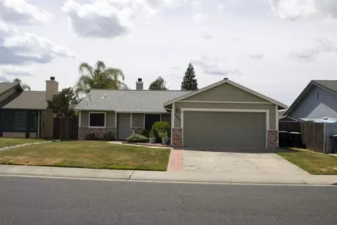 1423 Santa Fe Cir, Roseville, CA 95678