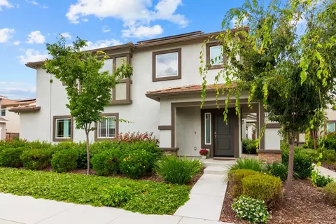 5256 Molino Cir, Roseville, CA 95747