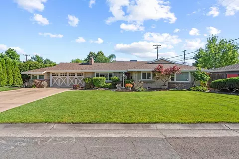 3240 Ben Lomondo Dr, Sacramento, CA 95821