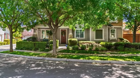 474 N Orinda Ct, Tracy, CA 95391