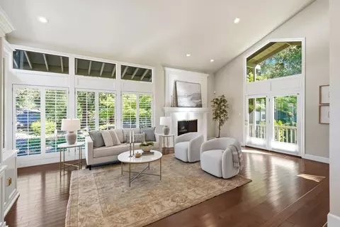 Living - 61 Riverknoll Pl, Carmichael, CA 95608 photo 2 of 2