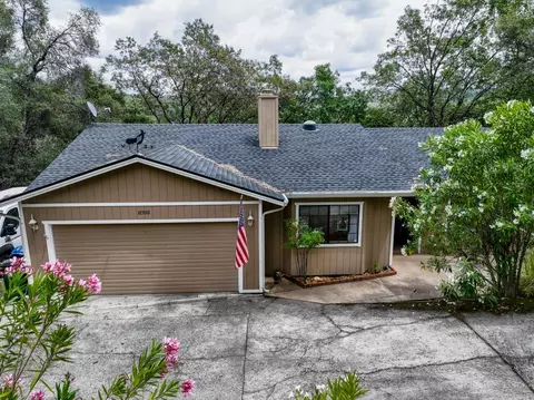 18358 Hummingbird Dr, Penn Valley, CA 95946