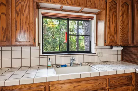 Kitchen - 661 E Cape Horn Rd, Colfax, CA 95713 photo 3 of 4