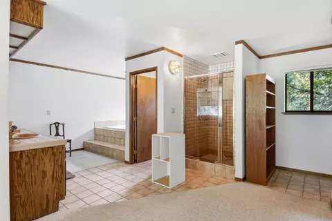 Bath - 661 E Cape Horn Rd, Colfax, CA 95713 photo 1 of 5