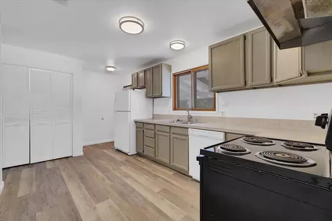 Kitchen - 8042 Marshall St, Sutter, CA 95982 photo 1 of 3
