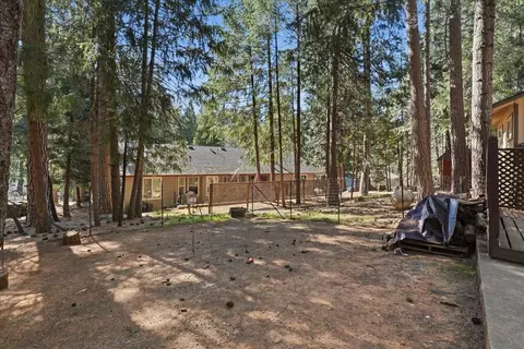Exterior - 5524 Daisy Dr, Pollock Pines, CA 95726 photo 7 of 14