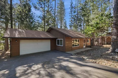 Exterior - 5524 Daisy Dr, Pollock Pines, CA 95726 photo 2 of 14