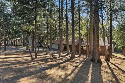 Exterior - 5524 Daisy Dr, Pollock Pines, CA 95726 photo 11 of 14