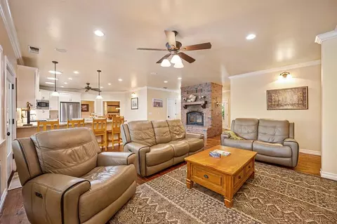 Living - 3557 Val Verde Rd, Loomis, CA 95650 photo 1 of 4