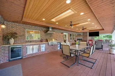 Exterior - 3557 Val Verde Rd, Loomis, CA 95650 photo 4 of 23