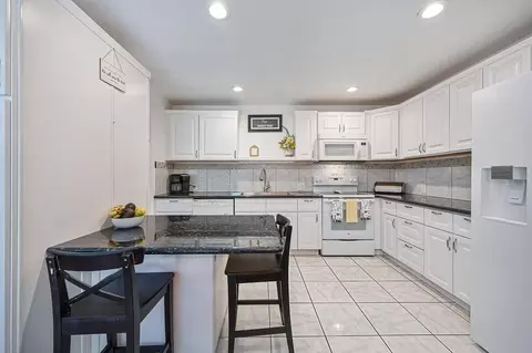 Kitchen - 4740 Whitney Ave, Carmichael, CA 95608 photo 7 of 7
