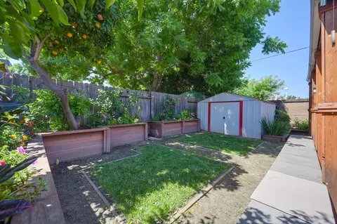 Exterior - 4740 Whitney Ave, Carmichael, CA 95608 photo 1 of 6