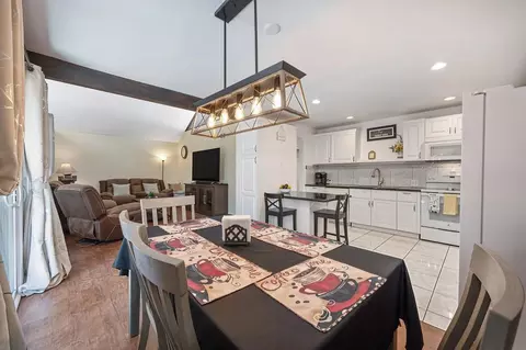 Dining - 4740 Whitney Ave, Carmichael, CA 95608 photo 2 of 4