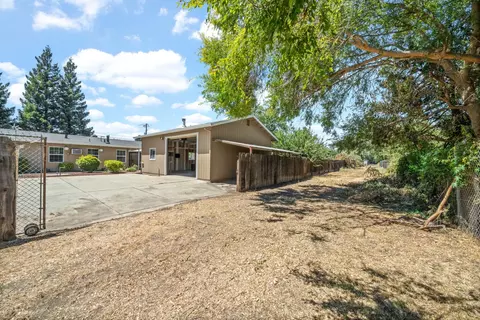 Exterior - 2441 Maple St, Sutter, CA 95982 photo 9 of 22