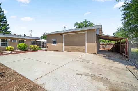 Exterior - 2441 Maple St, Sutter, CA 95982 photo 3 of 19