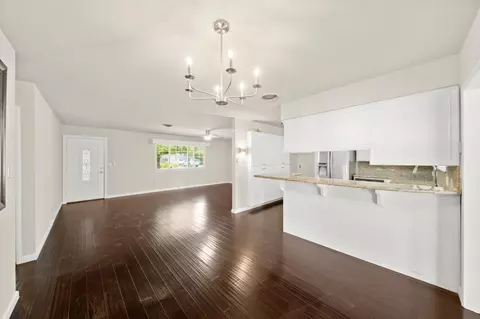 Living - 2441 Maple St, Sutter, CA 95982 photo 7 of 10