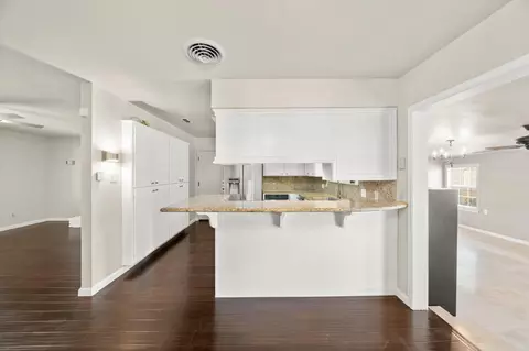 Kitchen - 2441 Maple St, Sutter, CA 95982 photo 2 of 4