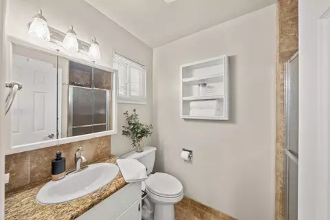 Bath - 2441 Maple St, Sutter, CA 95982 photo 3 of 4