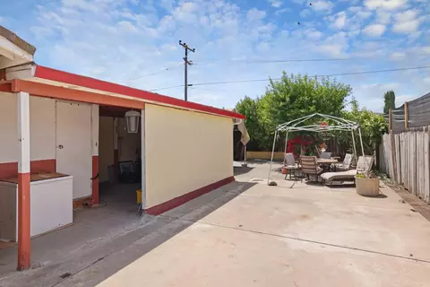 Exterior - 16419 Bizzibe St, Lathrop, CA 95330 photo 4 of 11