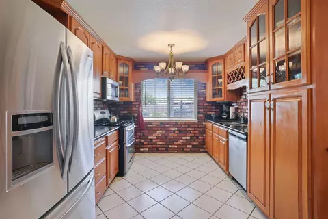 Kitchen - 16419 Bizzibe St, Lathrop, CA 95330 photo 1 of 2