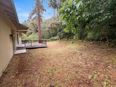 Exterior - 862 Grice Ln, Placerville, CA 95667 photo 2 of 13