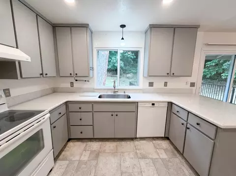 Kitchen - 862 Grice Ln, Placerville, CA 95667 photo 3 of 3