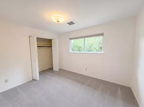 Bedroom - 862 Grice Ln, Placerville, CA 95667 photo 2 of 6