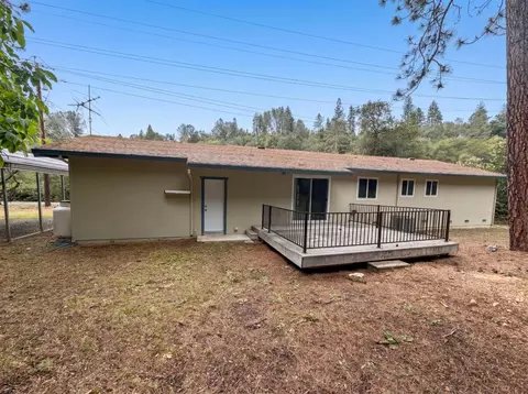 Exterior - 862 Grice Ln, Placerville, CA 95667 photo 4 of 13