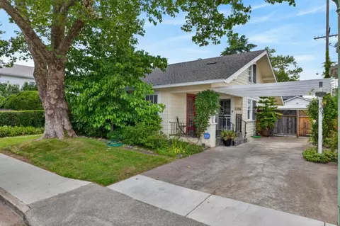 1026 37th St, Sacramento, CA 95816