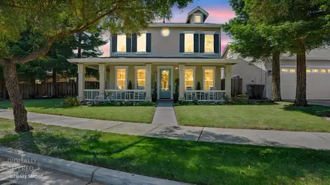 1751 Vintage Cir, Oakdale, CA 95361