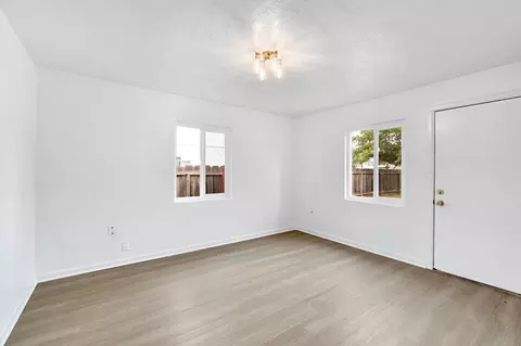 Living - 1000 Trinity Ave, Chowchilla, CA 93610 photo 4 of 4