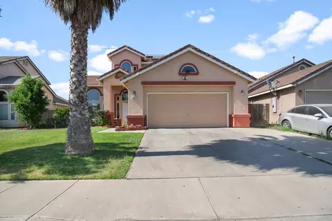 2907 Evergreen Ct, Livingston, CA 95334