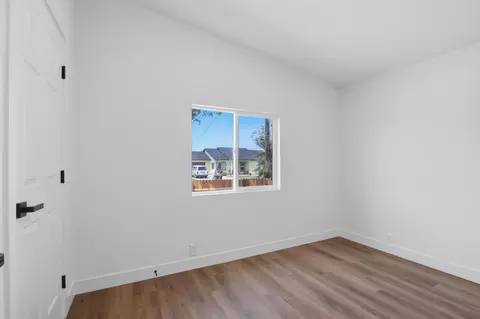 Bedroom - 1524 2nd Ave, Olivehurst, CA 95961 photo 5 of 6