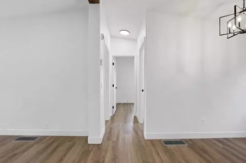 Entry Way - 1524 2nd Ave, Olivehurst, CA 95961 photo 1 of 4