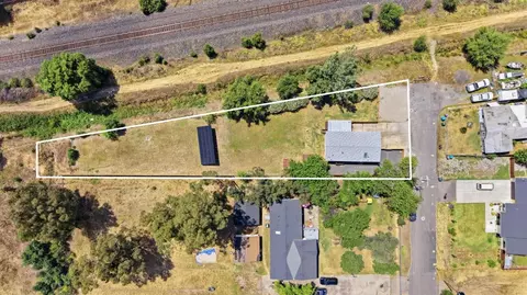 View/Area - 1524 2nd Ave, Olivehurst, CA 95961 photo 7 of 9