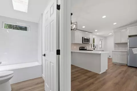 Entry Way - 1524 2nd Ave, Olivehurst, CA 95961 photo 3 of 4