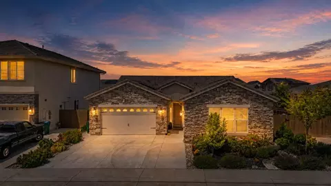 3009 Tulip Way, Lodi, CA 95242
