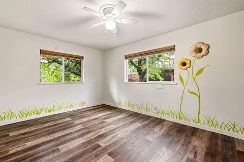Bedroom - 9340 Mosquito Rd, Placerville, CA 95667 photo 5 of 8
