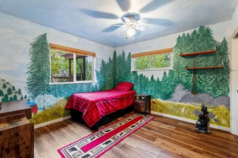 Bedroom - 9340 Mosquito Rd, Placerville, CA 95667 photo 7 of 8