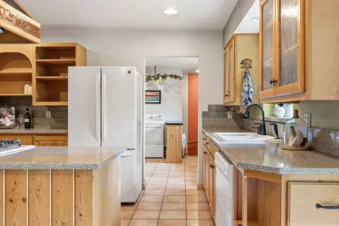 Kitchen - 9340 Mosquito Rd, Placerville, CA 95667 photo 4 of 12